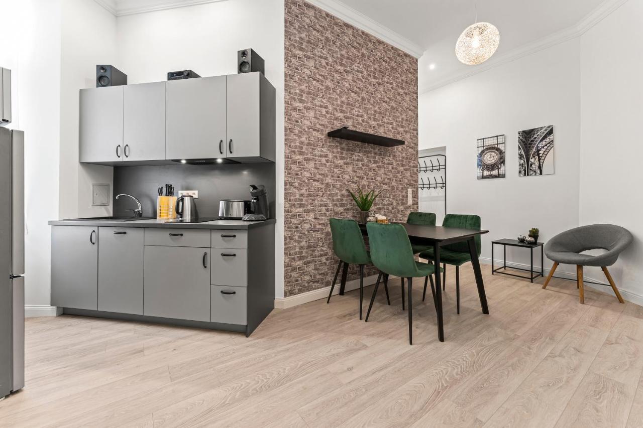 Apartament The Mierendorf Hinterhaus, 2 Bed Up To 4 People Berlin