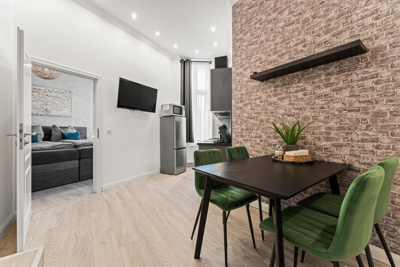 The Mierendorf Hinterhaus, 2 Bed Up To 4 People Apartament Berlin